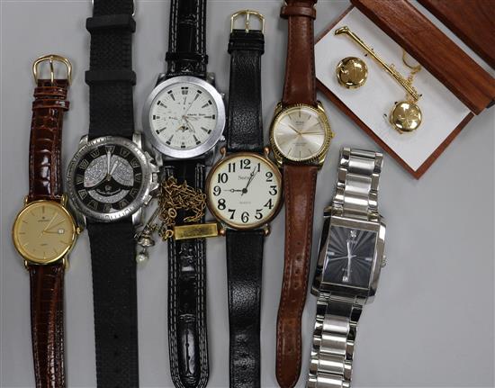 Six assorted gentlemans wrist watches and other miscellaneous items.